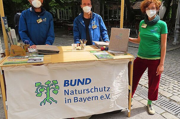 BN-Team wirbt für Naturschutz-Anliegen